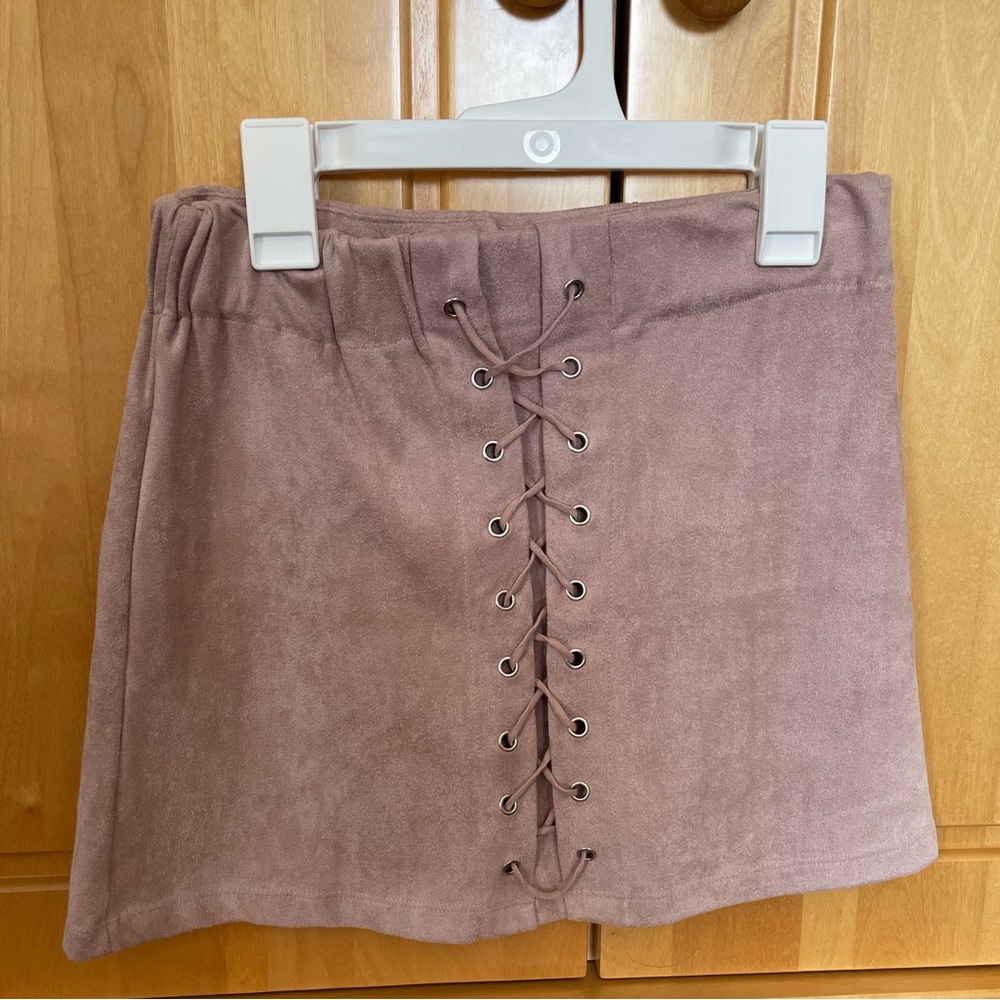 Ruby and Jenna pink velvet skirt